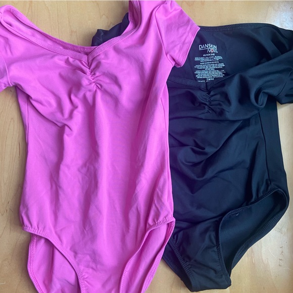 Bundle of 5 leotards. Child size 4/5. - Picture 6 of 7